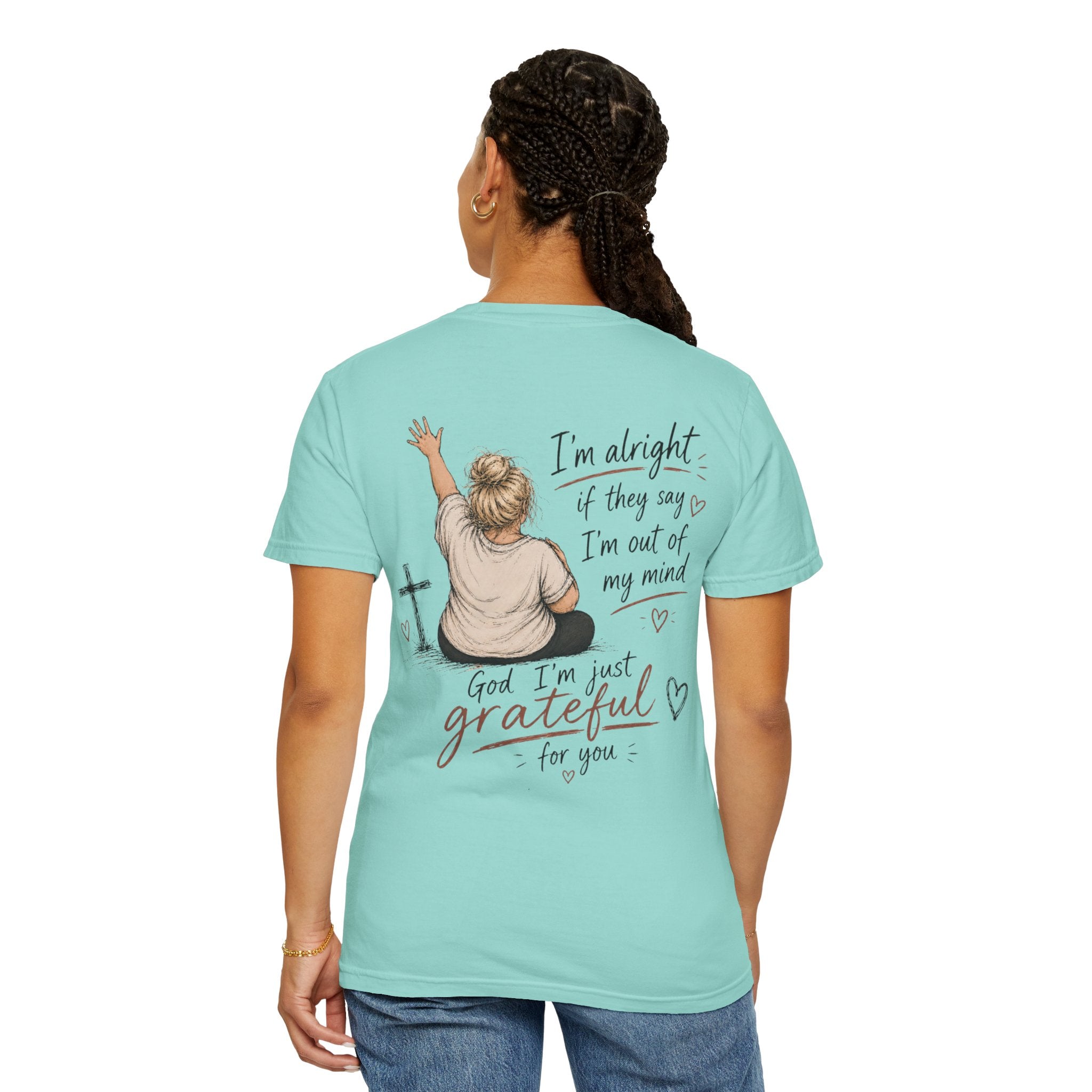 Christian Grateful Tee — "Grateful" Faith Graphic T-Shirt